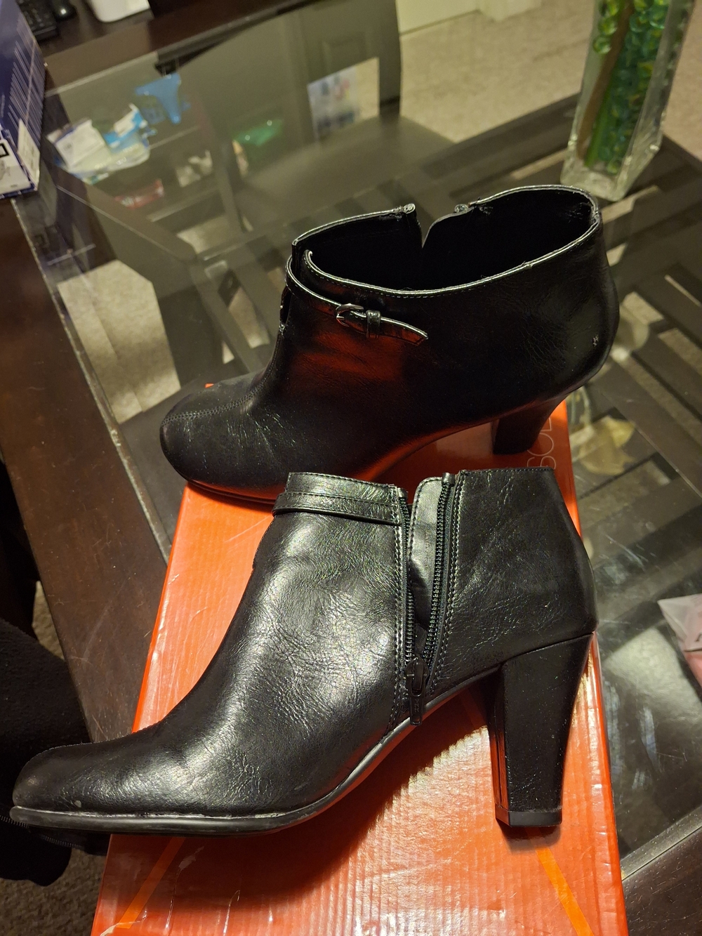 AEROSOLES Black Women's Ankle Booties with Side Zip